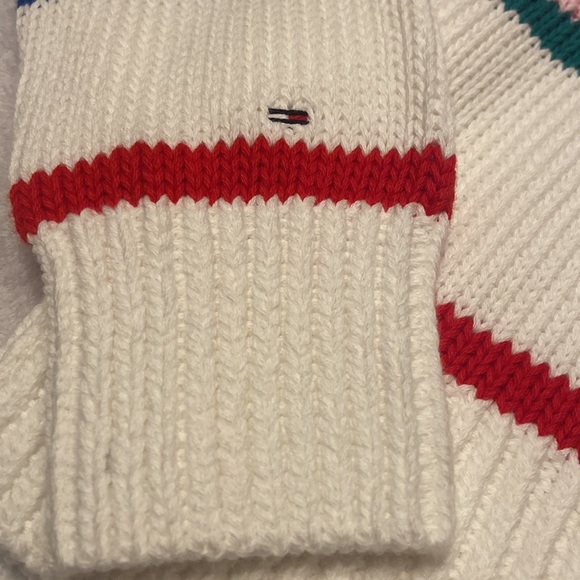 NWT TOMMY JEANS Size XS Sweater - Picture 10 of 12